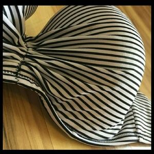 VS Strapless Bikini Top